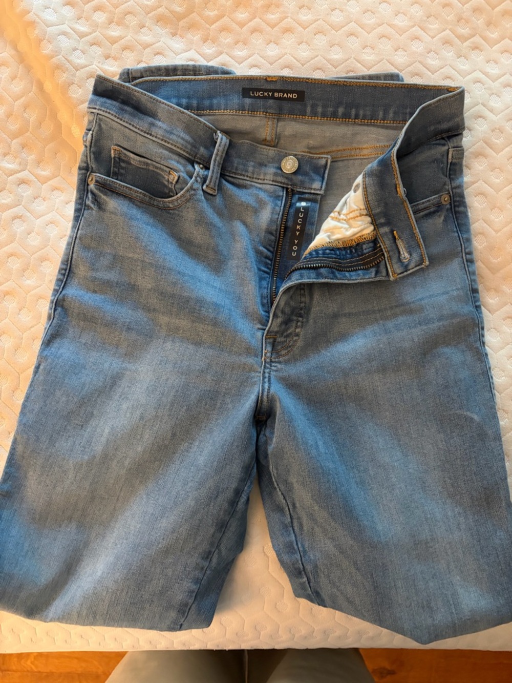 Lucky Brand Mid-Blue Denim Jeans